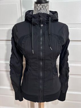 Lululemon Dance Studio Jacket III Size 6 Black Heathered Black Reversible $138